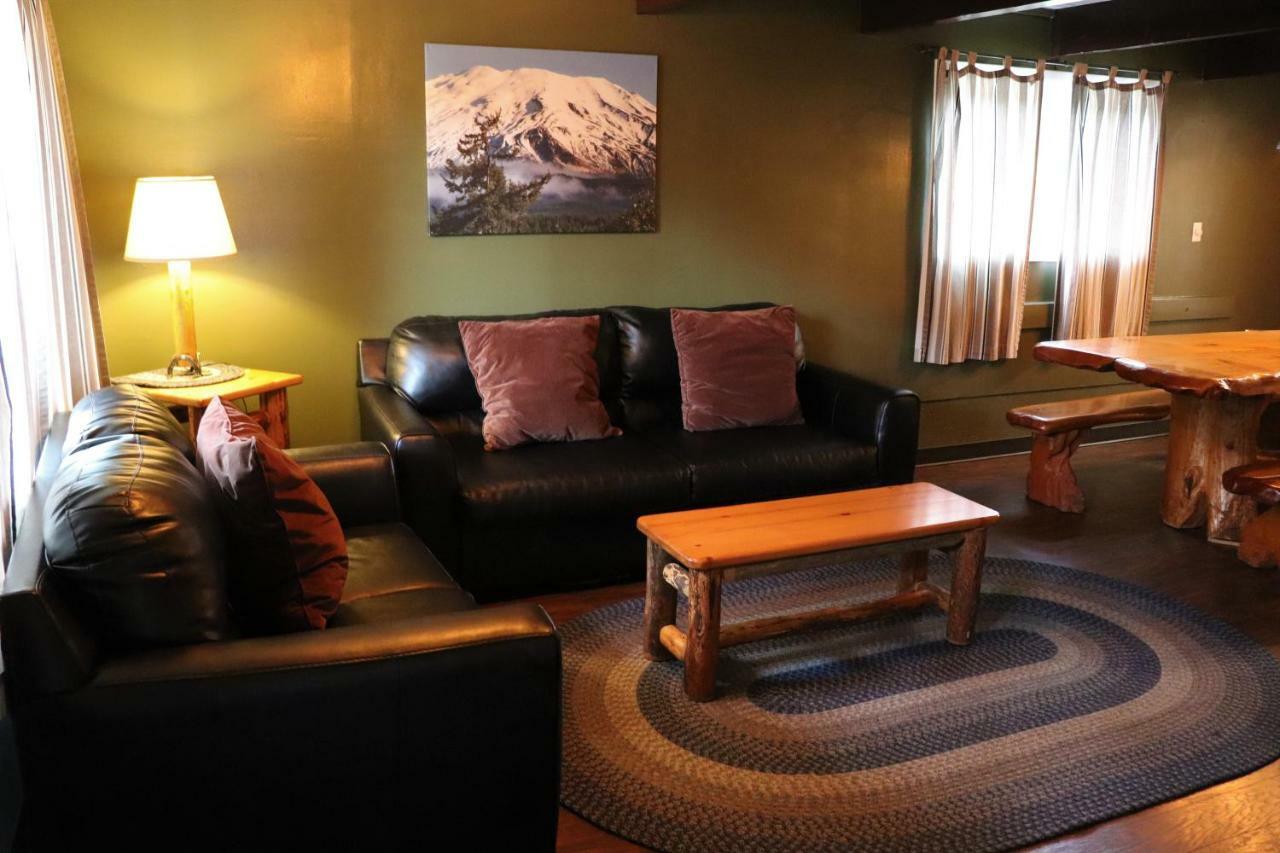 Lone Fir Resort Cougar Exteriör bild